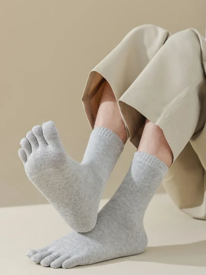 Solid Color Toe Socks with Cozy Fabric - Image 10