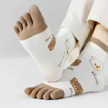 5-toe Socks with Cute Printed Bears - Image 3
