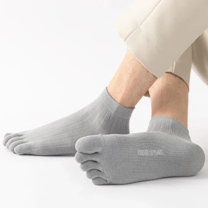 5 Pairs Solid Color Toe Socks - Image 7