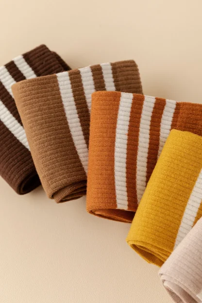 Striped Trim Crew Comfy Toe Socks - Image 14