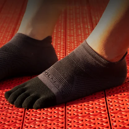Breathable Sports Socks with Quick Drying Effect - Image 10