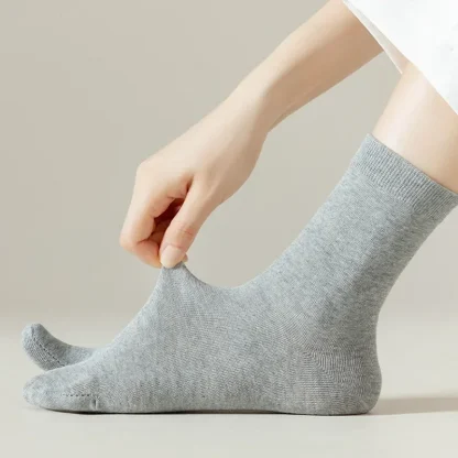 3 Pairs Split Solid Toe Socks - Image 9