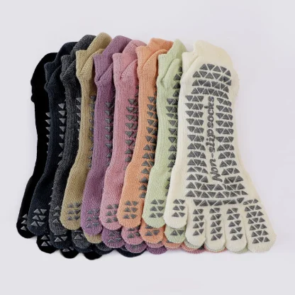 Five Toed Yoga Socks with Cutout Design - Image 10
