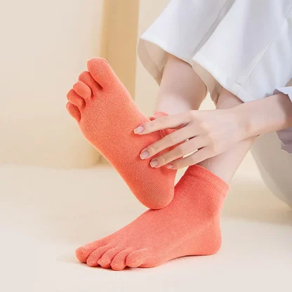 Moisture-wicking Solid Color Toe Socks - Image 9