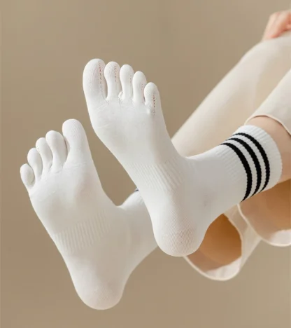 Striped Trim Crew Comfy Toe Socks - Image 5