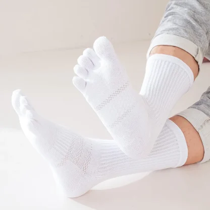 Long Compression Sweat-Absorbing Socks - Image 5