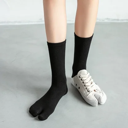 3 Pairs Split Solid Toe Socks - Image 7
