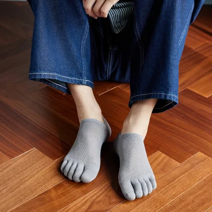 Breathable No Show Socks with Plain Color - Image 4