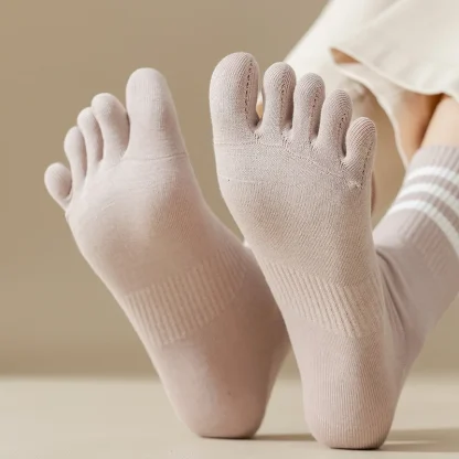 Striped Trim Crew Comfy Toe Socks - Image 8