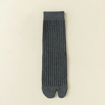 Casual Solid Color Socks with Split Design - Image 13