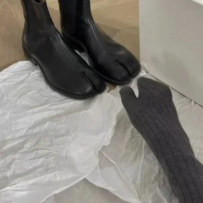 Simple Plain Color Socks with Crew Length - Image 5