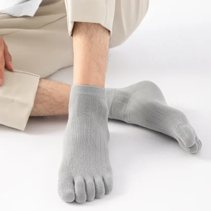 5 Pairs Solid Color Toe Socks - Image 8