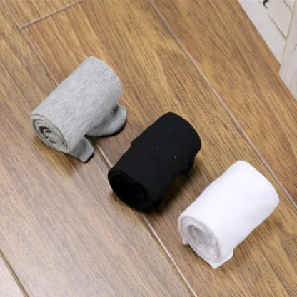 Comfy Split Toe Socks with Solid Color - Image 7