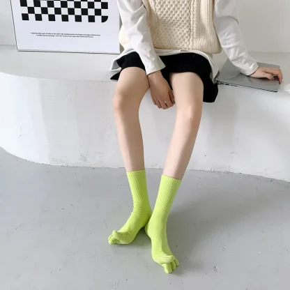 Plain Color Toe Socks with Sweat-absorbing - Image 4