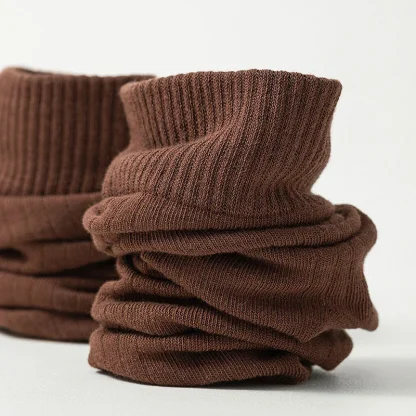 Split Toe Socks with Solid Color Design - Image 10